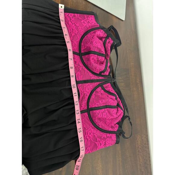 Torrid Womens Fuchsia/Hot Pink Black Strappy Lace with Mesh Babydoll 3X - Picture 9 of 10